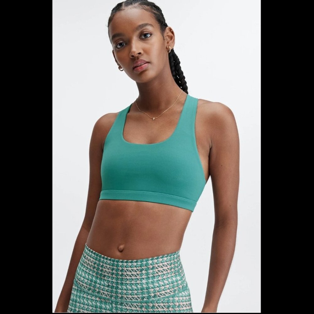 Fabletics Boost Medium Impact Sports Bra  Tropics/Powder  Sz XL
